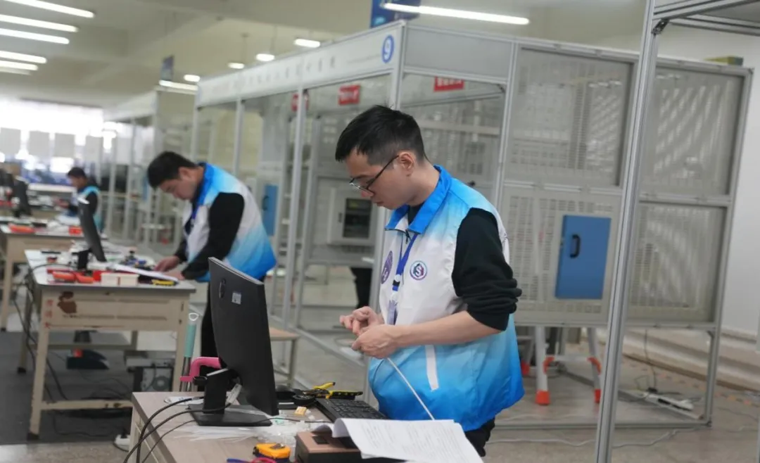 2025年河南省住建系统职工职业技能竞赛智能楼宇管理员决赛现场